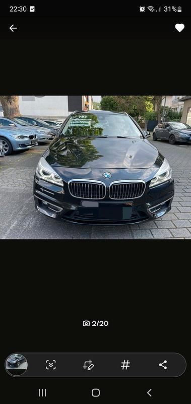 Schwarz Gebraucht 2015 BMW 220 Active Tourer Luxury Line Van / Kleinbus | 13.999 € (Teuer) - Bild 1/4