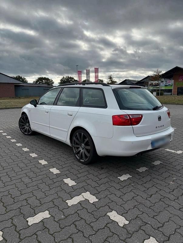 Gebraucht Seat Exeo 160 PS (117 kW) 2011 Weiß Kombi