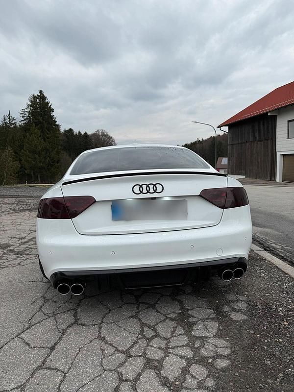 Second-hand Audi S5 354 CP (260 kW) 2008 Alb Coupe