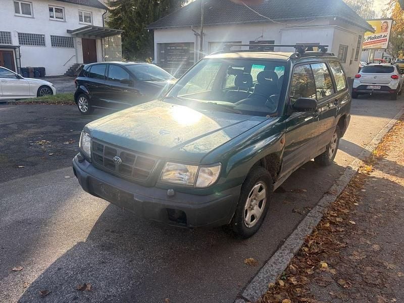 Grün Gebraucht 1999 Subaru Forester SUV | 500 € (Superpreis) - Bild 1/4