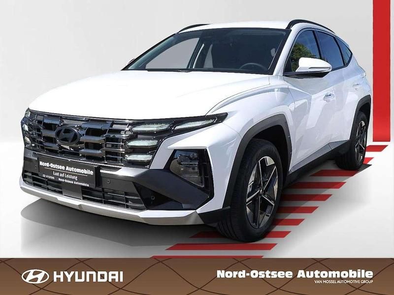Serenity white Gebraucht 2025 Hyundai Tucson Trend SUV | 33.880 € (Superpreis) - Bild 1/4
