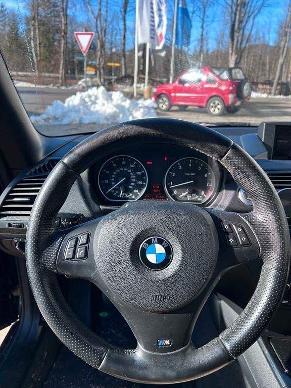 Gebraucht BMW 135 Cabriolet Sport Line 306 PS (225 kW) 2008 Schwarz Cabrio