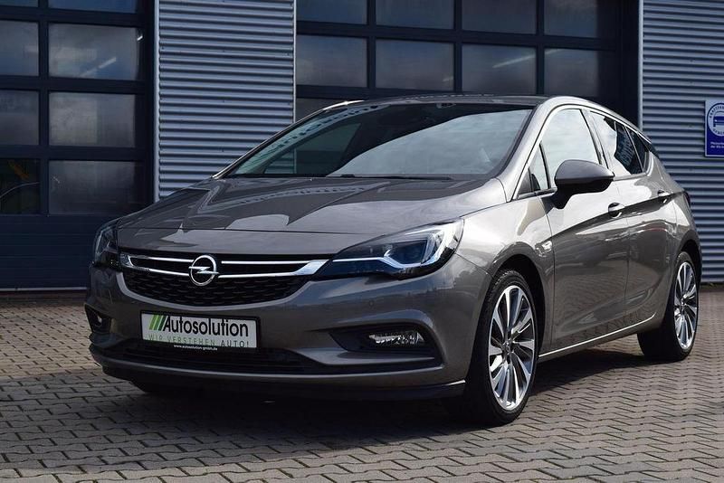 Beige grau (m2) Gebraucht 2016 Opel Astra Innovation Limousine | 9.900 € (Guter Preis) - Bild 1/4