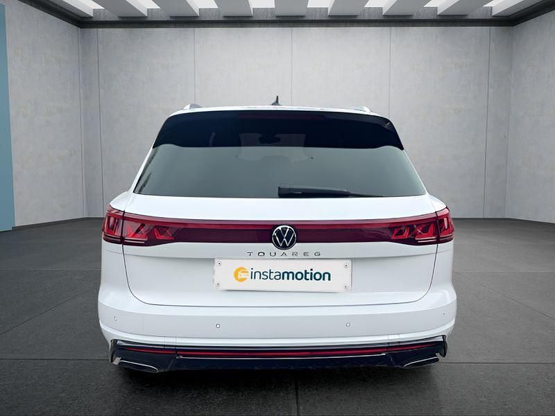 Gebraucht VW Touareg 231 PS (169 kW) 2025 Weiß SUV