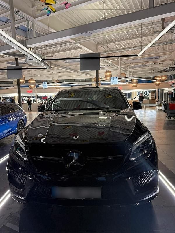 Gebraucht Mercedes GLE43 AMG AMG 390 PS (286 kW) 2017 Schwarz SUV