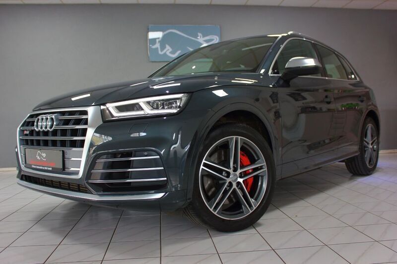 Manhattengrau perleffekt (metallic) Gebraucht 2019 Audi SQ5 Exclusive SUV | 42.900 € (Superpreis) - Bild 1/4