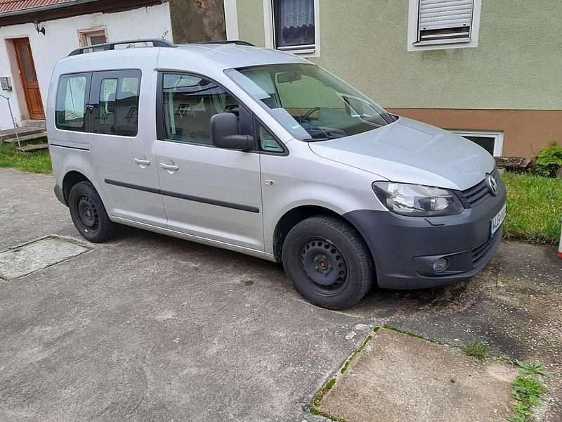 Gebraucht VW Caddy Edition 105 PS (77 kW) 2012 Silber Van / Kleinbus