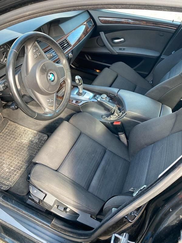 Gebraucht BMW 530 272 PS (200 kW) 2009 Schwarz Limousine