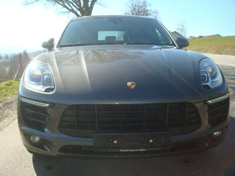 Gebraucht Porsche Macan S 340 PS (250 kW) 2015 Achatgraumetallic SUV
