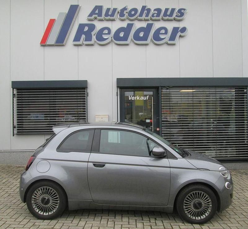 Grau Gebraucht 2021 Fiat 500e Icon | 17.950 € (Fairer Preis) - Bild 1/3