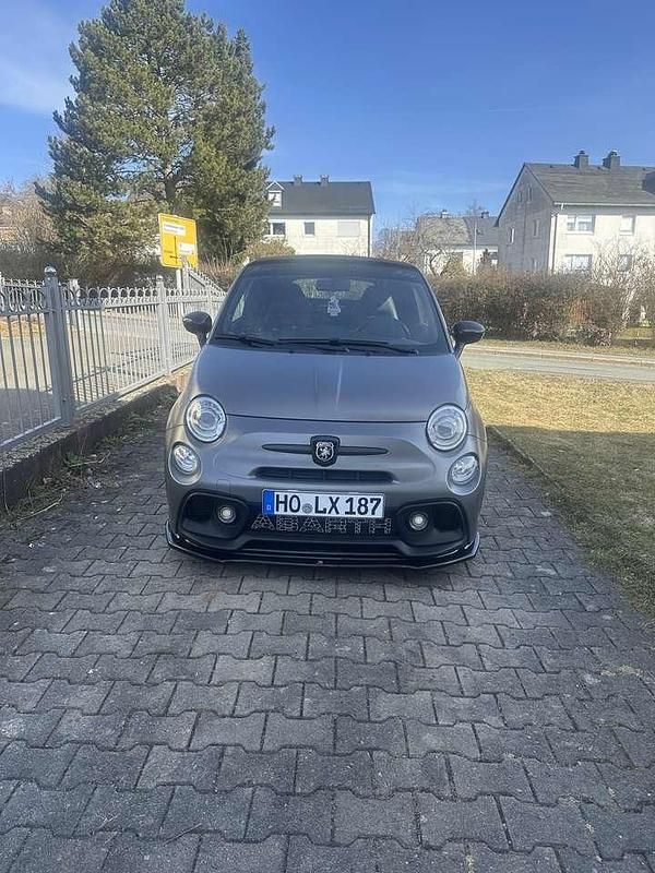 Gebraucht Abarth 595C Esseesse 180 PS (132 kW) 2020 Grau Cabrio