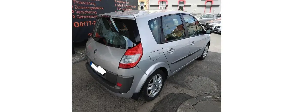 Używany Renault Scénic II 112 KM (82 kW) 2006 Srebrny Minivan