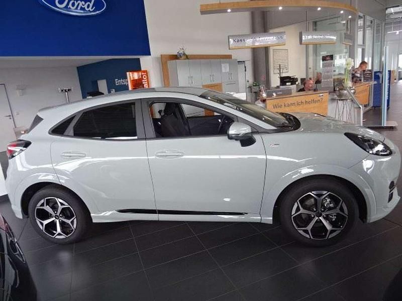 Neu Ford Puma ST-Line 125 PS (91 kW) 2025 Cactus gray SUV