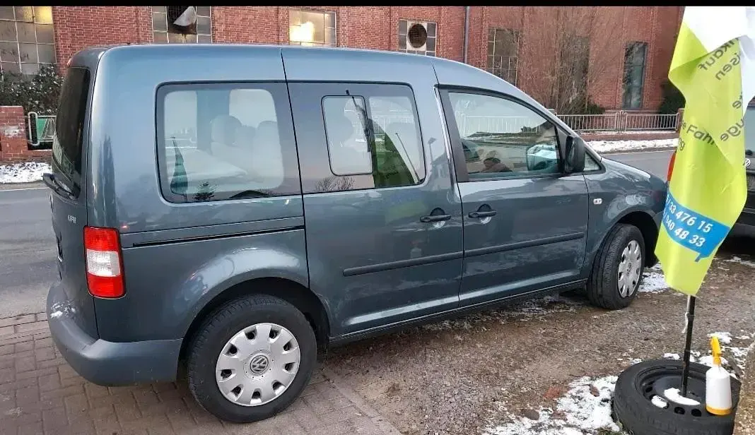 Gebraucht VW Caddy 80 PS (58 kW) 2009 Grau Van / Kleinbus