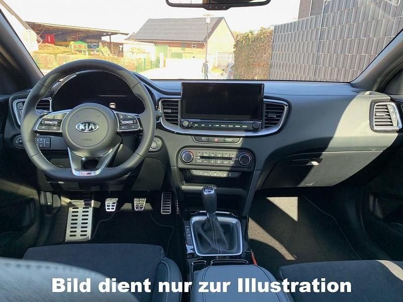 Neu Kia K4 150 PS (110 kW) 2026 Wählbar  ggf. mit aufpreis Kombi