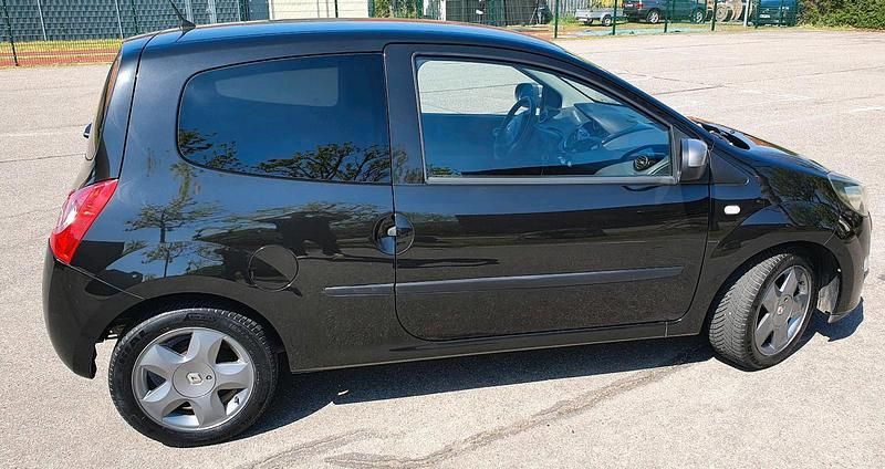 Gebraucht Renault Twingo 75 PS (55 kW) 2013 Schwarz Kleinwagen