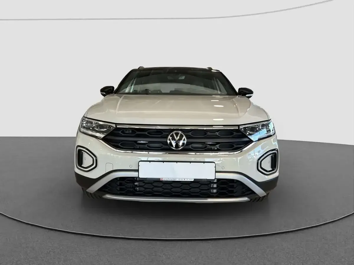 Gebraucht VW T-Roc Life 150 PS (110 kW) 2025 Schwarz SUV