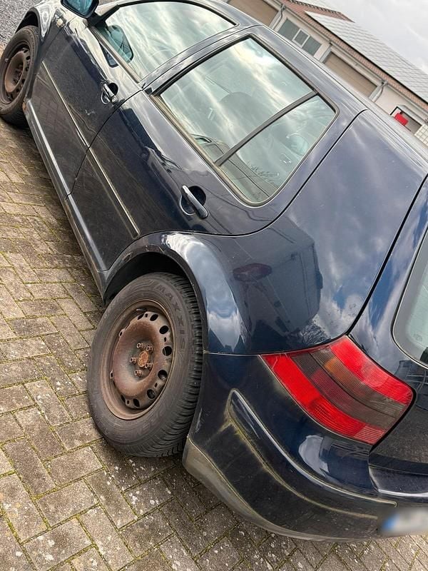 Gebraucht VW Golf III 100 PS (73 kW) 1998 Limousine