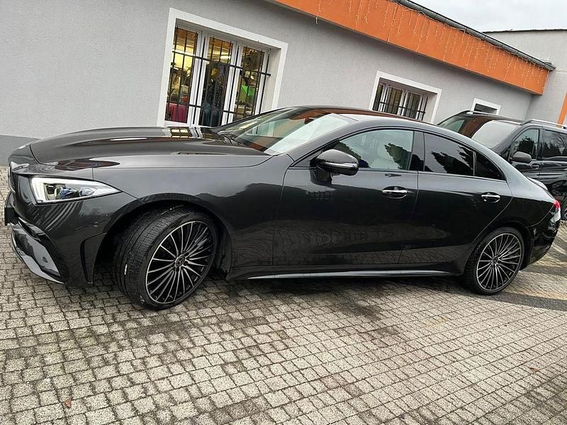 Gebraucht Mercedes CLS300 265 PS (194 kW) 2023 Grau Limousine