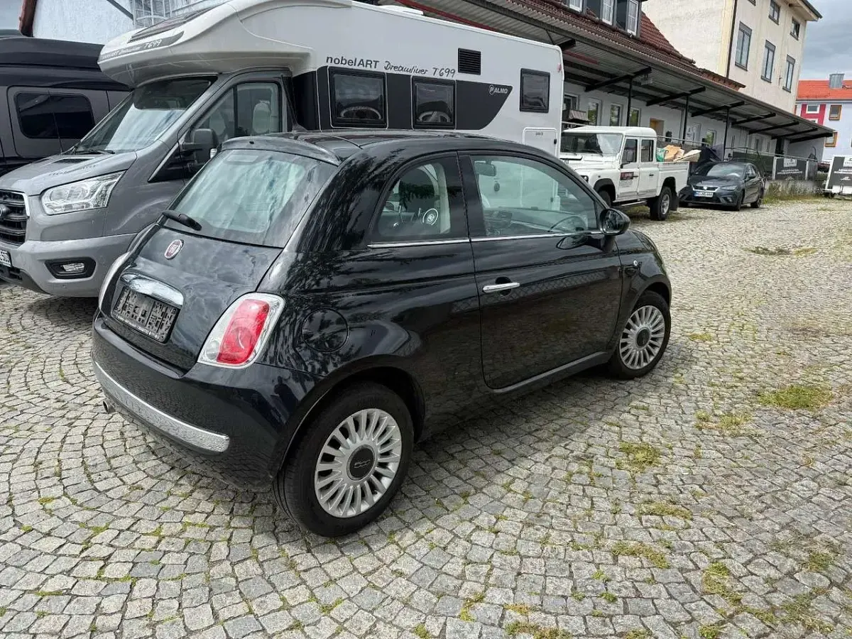 Gebraucht Fiat 500 Lounge 69 PS (50 kW) 2013 Schwarz Kleinwagen