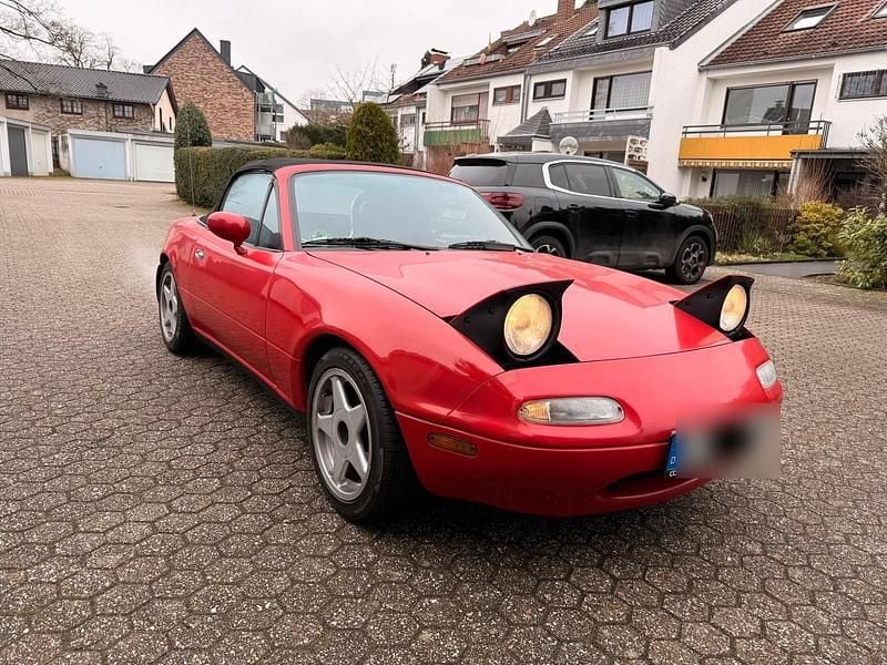 Gebraucht Mazda MX5 115 PS (84 kW) 1991 Rot Cabrio