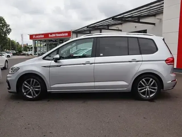 Gebraucht VW Touran R-line 150 PS (110 kW) 2018 Silber Van / Kleinbus