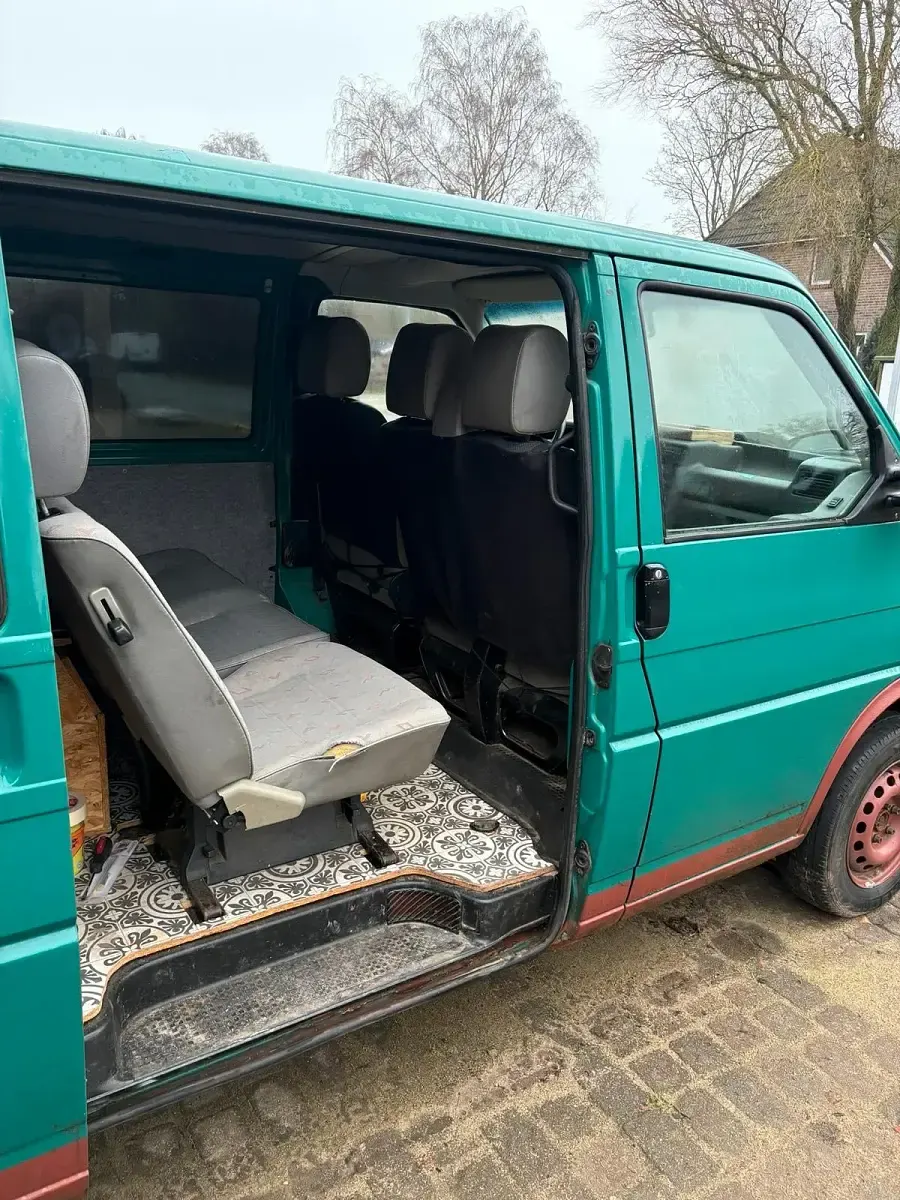 Gebraucht VW T4 103 PS (75 kW) 2001 Grün Van