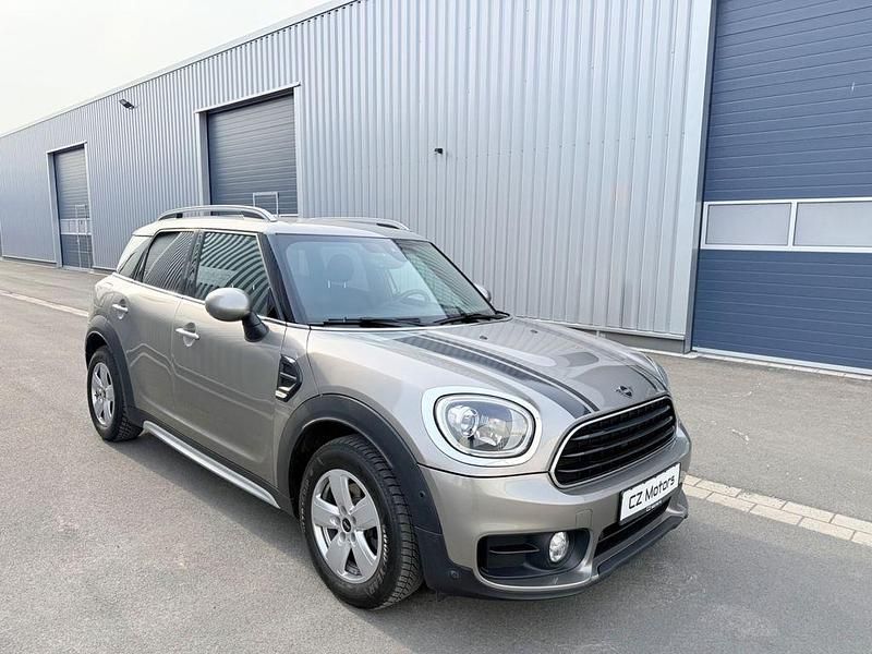 Gebraucht Mini One Countryman Pepper 102 PS (75 kW) 2018 Melting silver metallic SUV