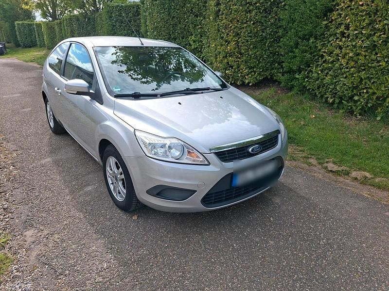 Second-hand Ford Focus 80 CP (58 kW) 2009 Argintiu Hatchback