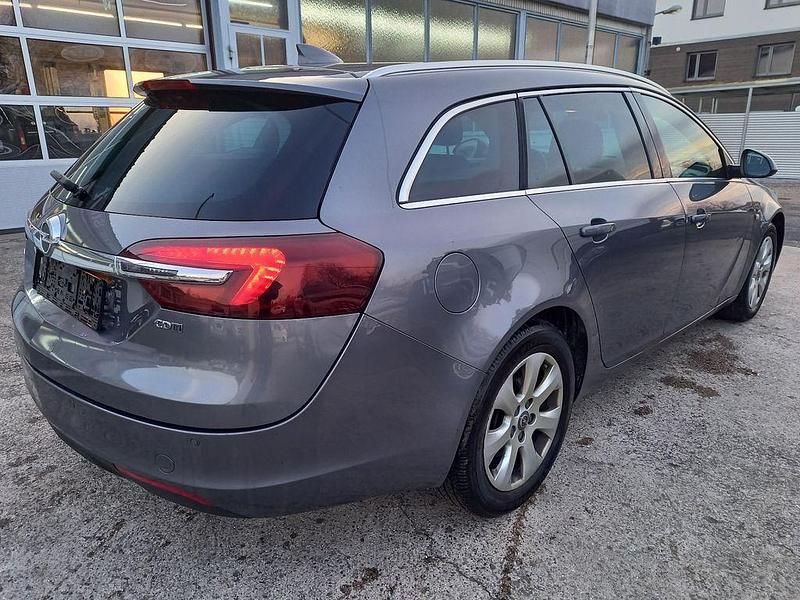 Gebraucht Opel Insignia Edition 170 PS (125 kW) 2017 Grau Kombi
