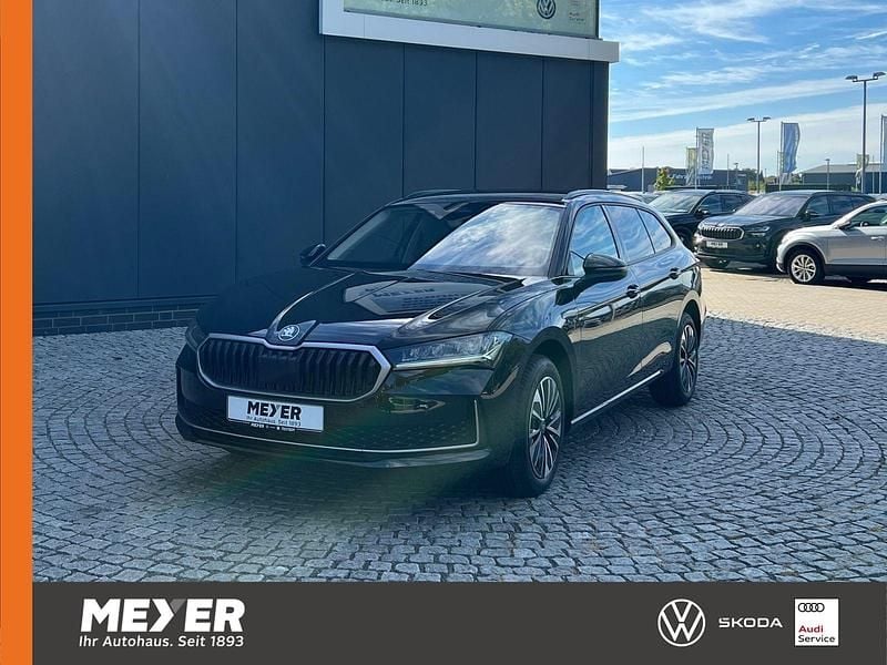 Ebony schwarz metallic Neu 2025 Skoda Superb Selection Kombi | 44.890 € (Guter Preis) - Bild 1/4
