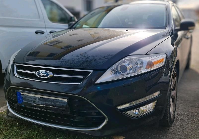 Schwarz Gebraucht 2012 Ford Mondeo Titanium Kombi | 6.000 € - Bild 1/3