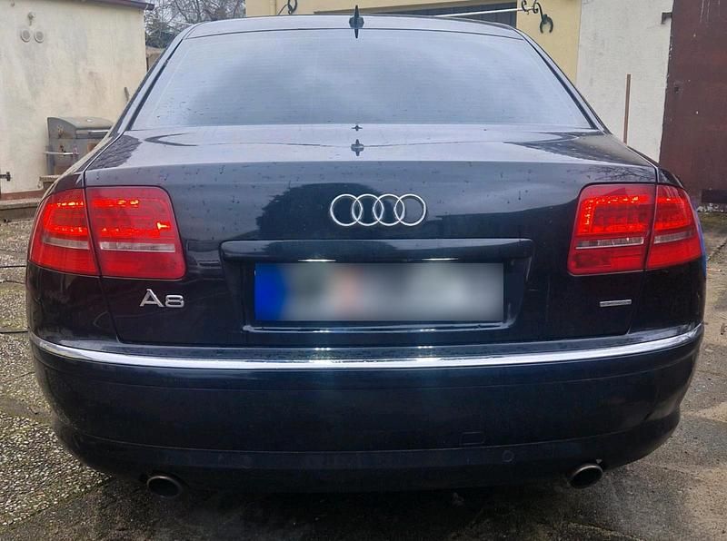 Gebraucht Audi A8 Ambiente 232 PS (170 kW) 2007 Schwarz Limousine