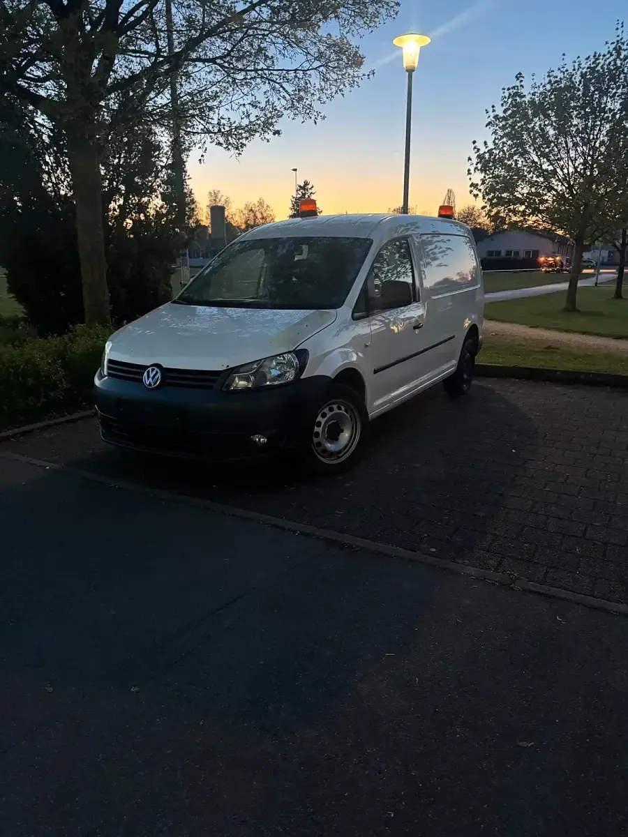 Gebraucht VW Caddy 140 PS (102 kW) 2012 Weiß Van / Kleinbus