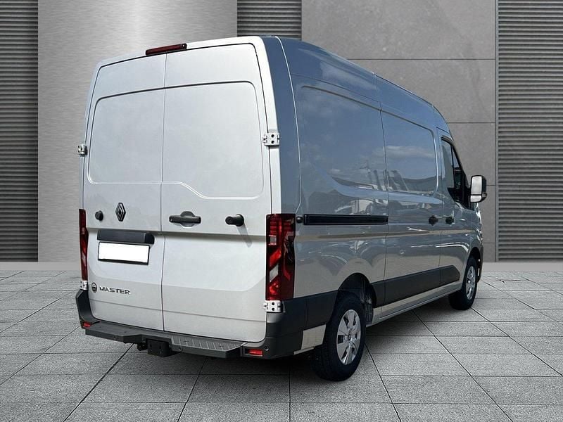 Nowe Renault Master 170 KM (125 kW) 2025 Szary Minivan