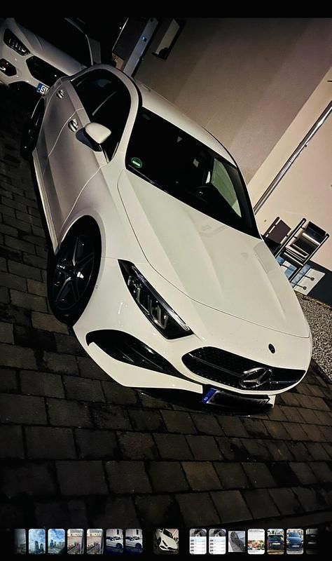 Weiß Gebraucht 2023 Mercedes A200 Limousine | 29.500 € (Etwas zu teuer) - Bild 1/2