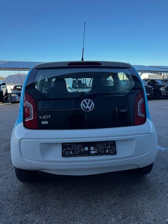 Używany VW up! move up! 60 KM (44 kW) 2012 Biały Hatchback