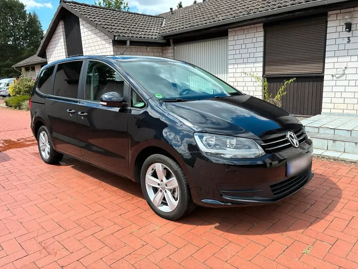 Gebraucht VW Sharan 150 PS (110 kW) 2011 Schwarz Van / Kleinbus