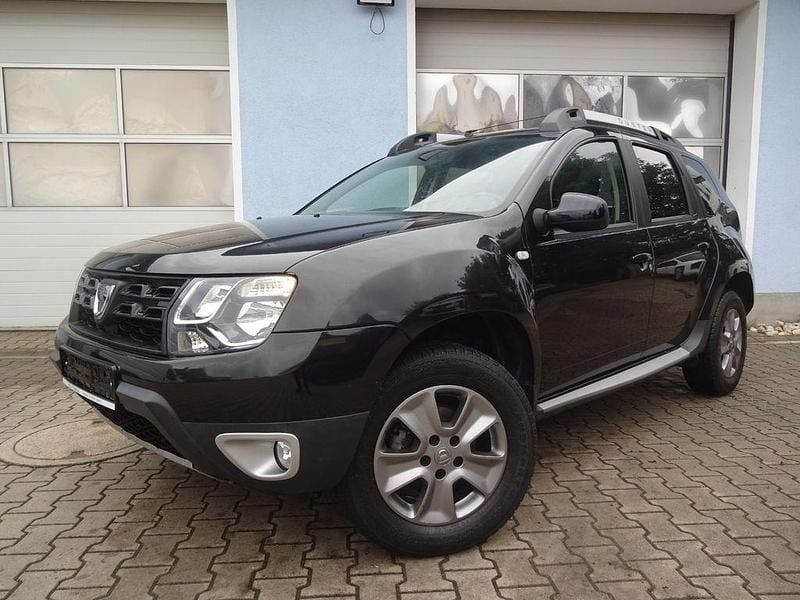 Schwarz Gebraucht 2017 Dacia Duster SUV | 11.990 € (Fairer Preis) - Bild 1/4
