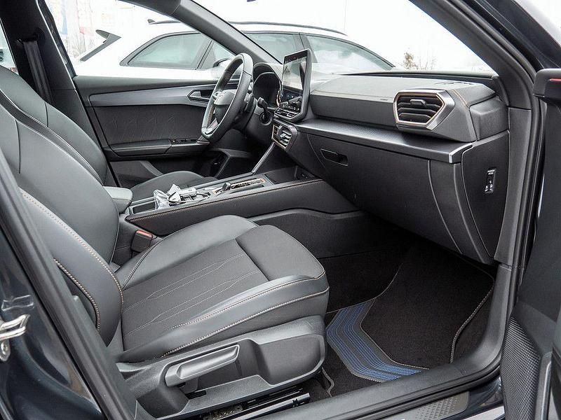 Gebraucht Cupra Leon 150 PS (110 kW) 2025 Grau Limousine