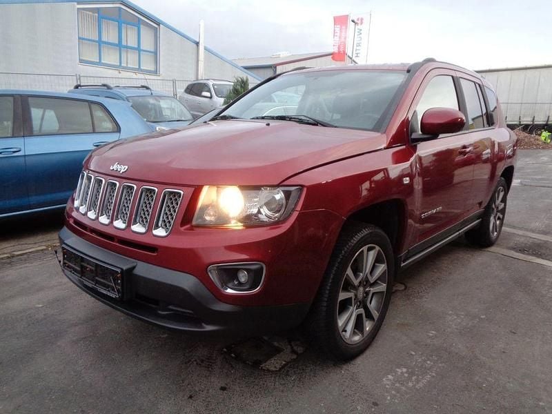 Gebraucht Jeep Compass Limited 163 PS (119 kW) 2014 Rot SUV