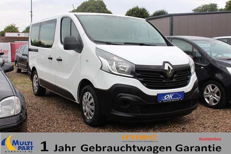 Weiß Gebraucht 2015 Renault Trafic Expression Van | 14.990 € (Fairer Preis) - Bild 1/4