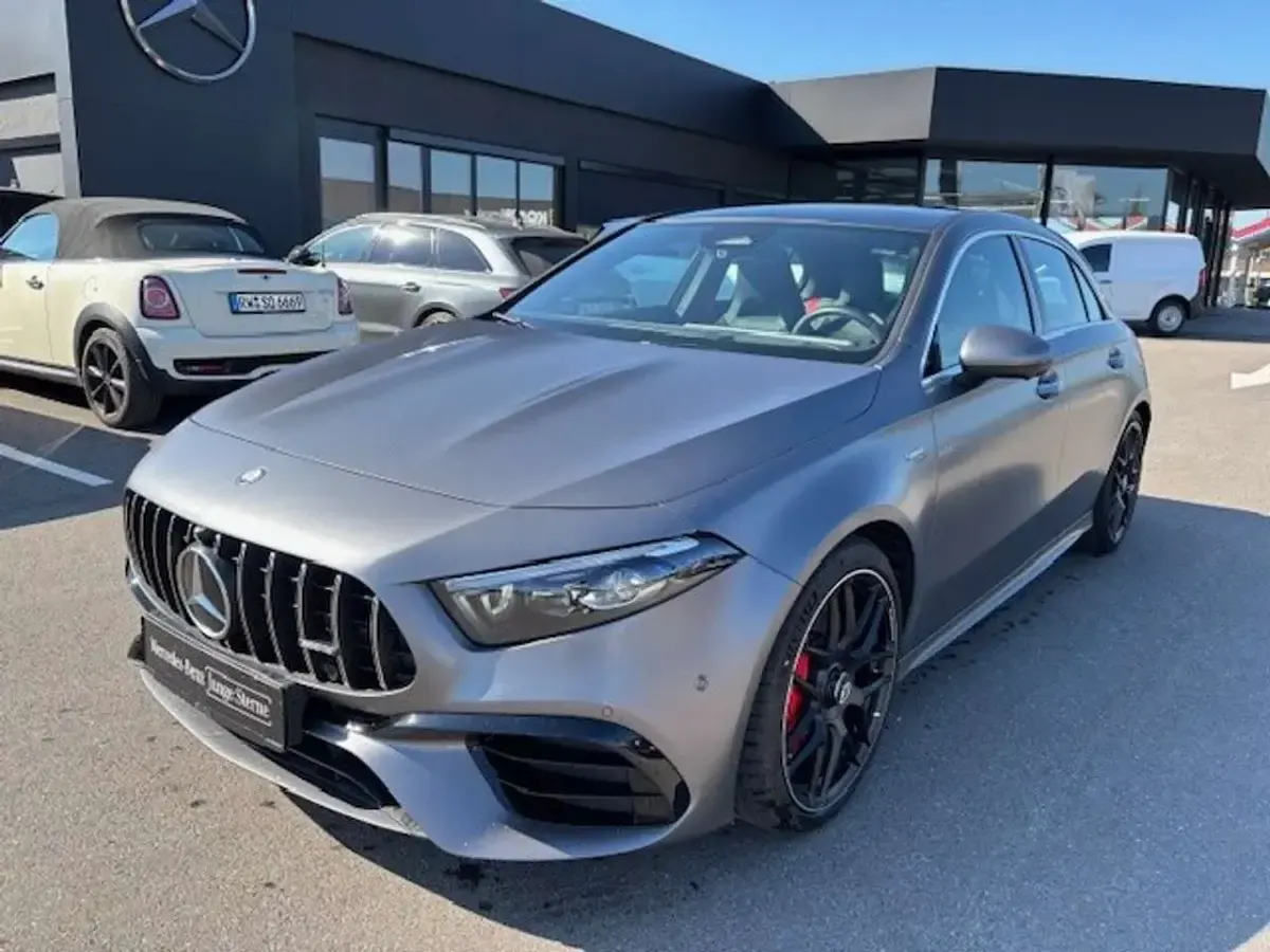 Gebraucht Mercedes A45 AMG Premium Plus 422 PS (310 kW) 2025 Manufaktur magno lack manufaktur mountaingrau magn Limousine