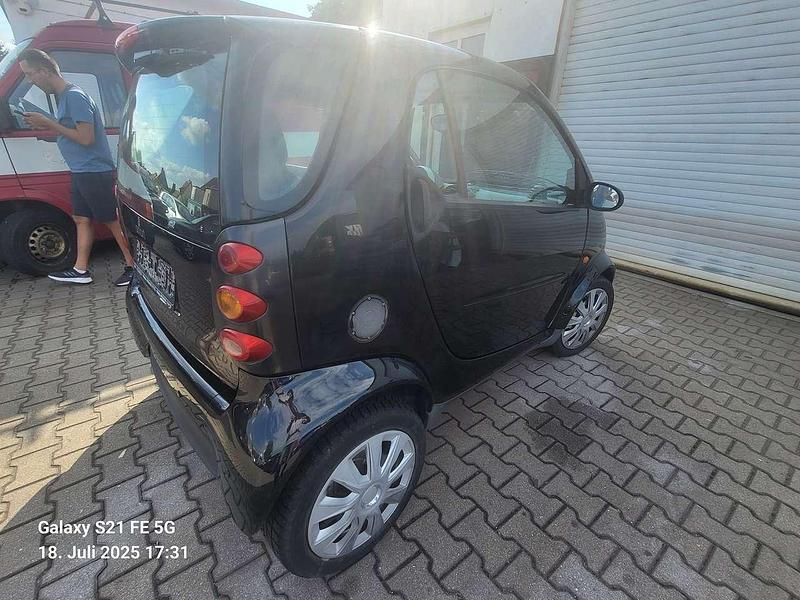 Gebraucht Smart ForTwo Coupé Basis 50 PS (36 kW) 2005 Schwarz Kleinwagen
