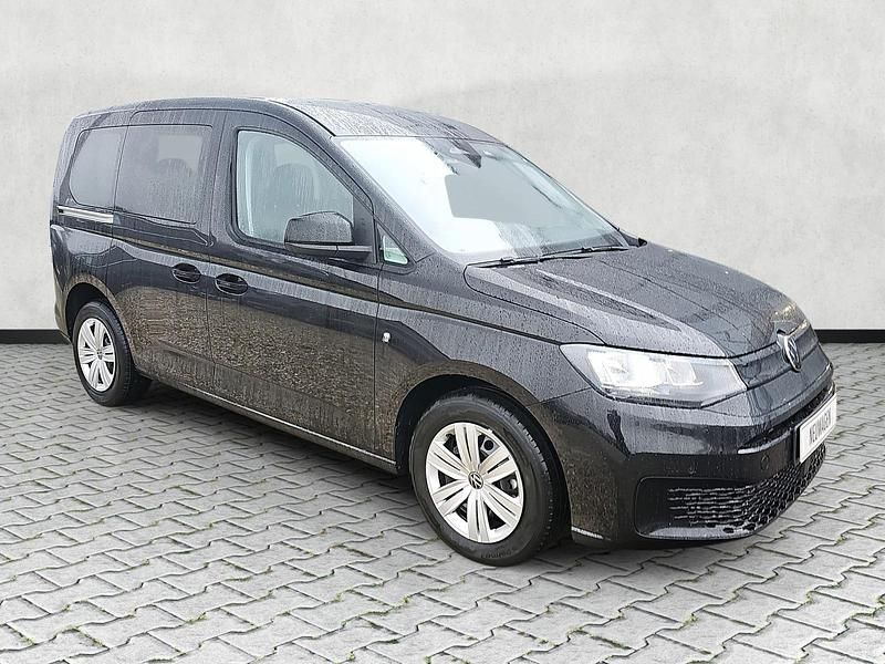 Neu VW Caddy Basis 122 PS (89 kW) 2026 Deep black perleffekt Van / Kleinbus