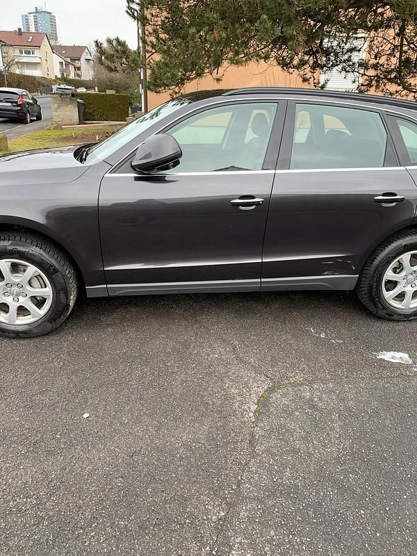 Gebraucht Audi Q5 190 PS (139 kW) 2014 Grau SUV