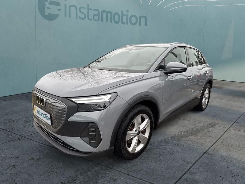 Grau Gebraucht 2022 Audi Q4 e-tron SUV | 23.399 € (Guter Preis) - Bild 1/4