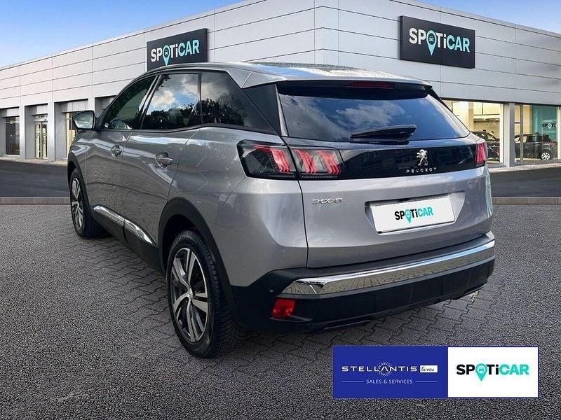 Gebraucht Peugeot 3008 Allure 131 PS (96 kW) 2024 Grau SUV