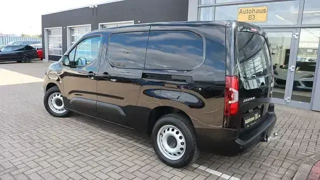 Gebraucht Fiat Doblò 131 PS (96 kW) 2023 Schwarz Van / Kleinbus