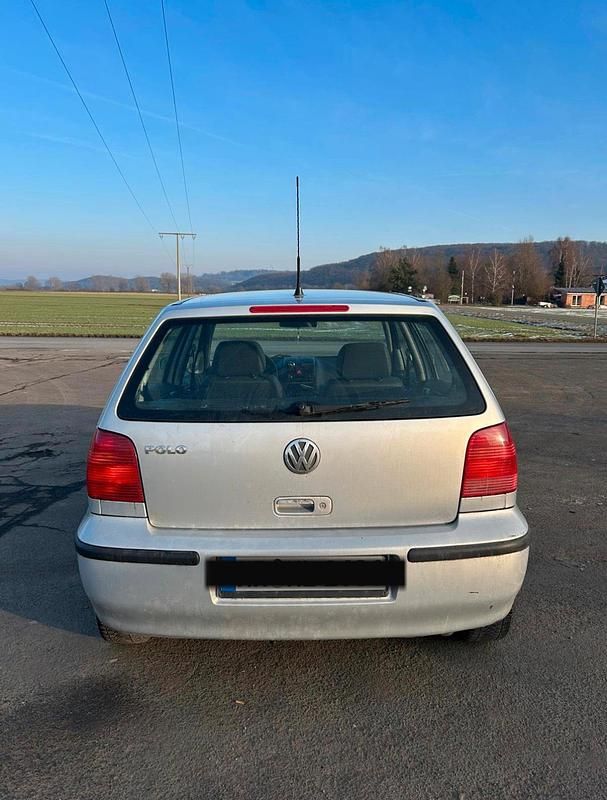 Gebraucht VW Polo 75 PS (55 kW) 2000 Silber Kleinwagen